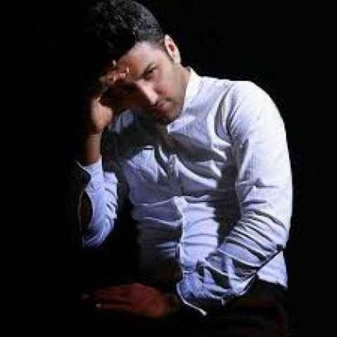 پویا بیاتی بازنده